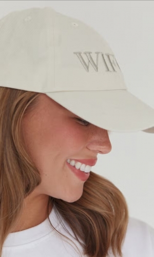 Cap wifey champagne farvet